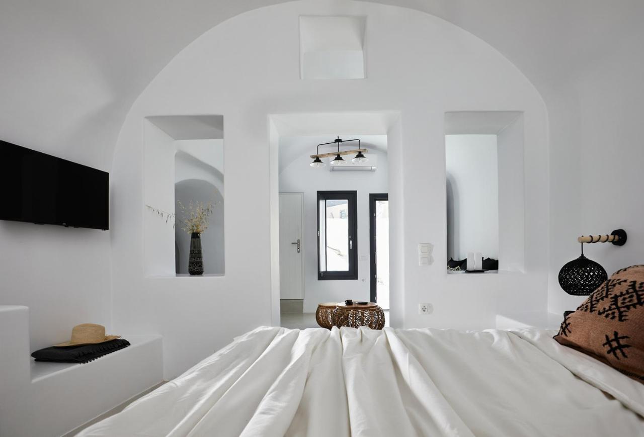 Blue Art Caves Villa เอีย ภายนอก รูปภาพ